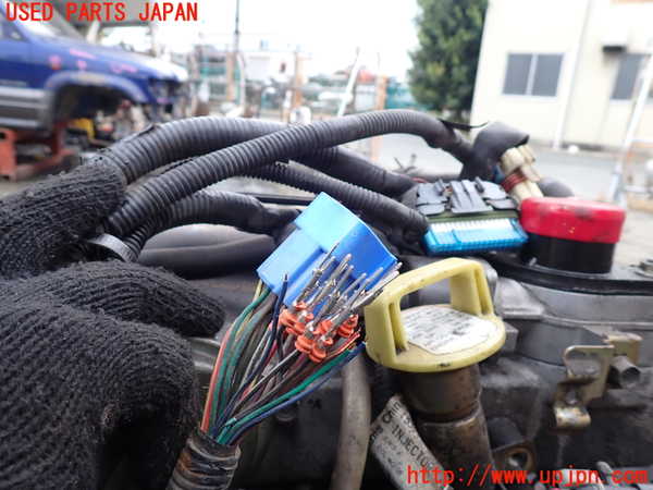 1UPJ-9232782010]ビッグホーン(UBS73GW)エンジン 4JX1 4WD 中古_3