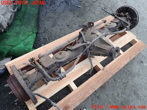 1UPJ-9232784400]ビッグホーン(UBS73GW)リアデフホーシング 中古_2