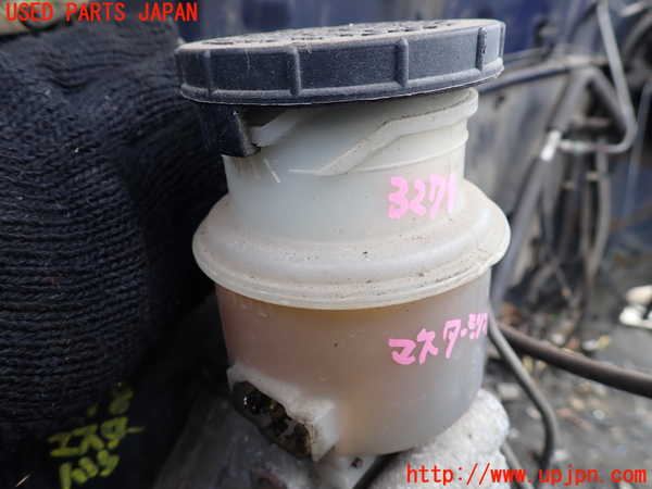 1UPJ-9232784050]ビッグホーン(UBS73GW)ブレーキマスターシリンダー 中古_2