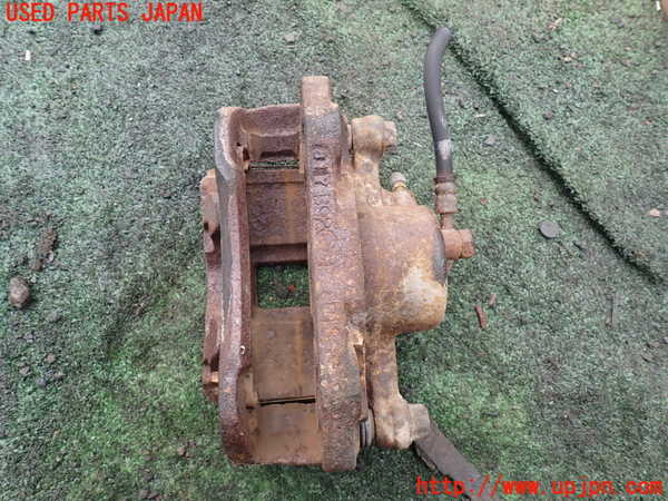1UPJ-9232784080]ビッグホーン(UBS73GW)右フロントキャリパー 中古_2