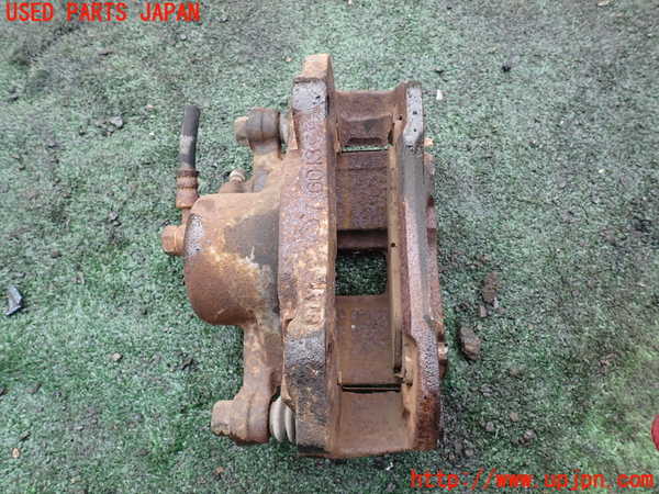 1UPJ-9232784085]ビッグホーン(UBS73GW)左フロントキャリパー 中古_2