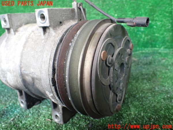 1UPJ-9232786025]ビッグホーン(UBS73GW)エアコンコンプレッサー 中古_3