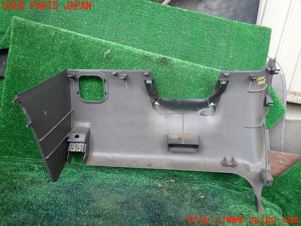 1UPJ-9232787692]ビッグホーン(UBS73GW)内装トリム類2 中古_2