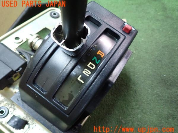 3UPJ=9232790205]ランクルプラド(KZJ71W)後期 純正 ATシフトレバー シフトノブ ウッド ボディリフト 延長加工 中古_3