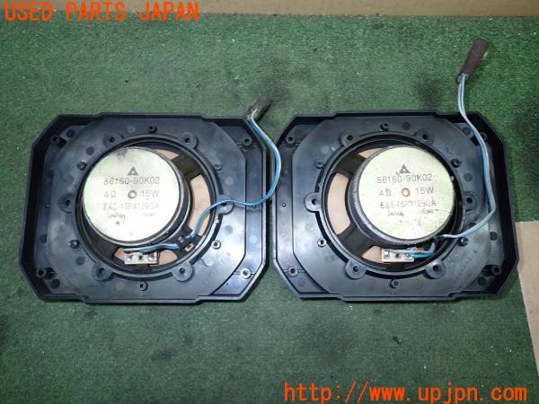 3UPJ=9232790535]ランクルプラド(KZJ71W)後期 純正 86160-90K02 バックドアスピーカー 中古_2