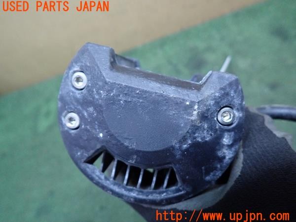 3UPJ=9232790553]ランクルプラド(KZJ71W)後期 社外 バックランプ LEDライト 中古_4