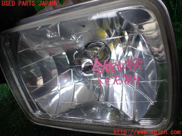 1UPJ-9232791132]ランクルプラド(KZJ71W)左ヘッドライト ハロゲン 中古_2