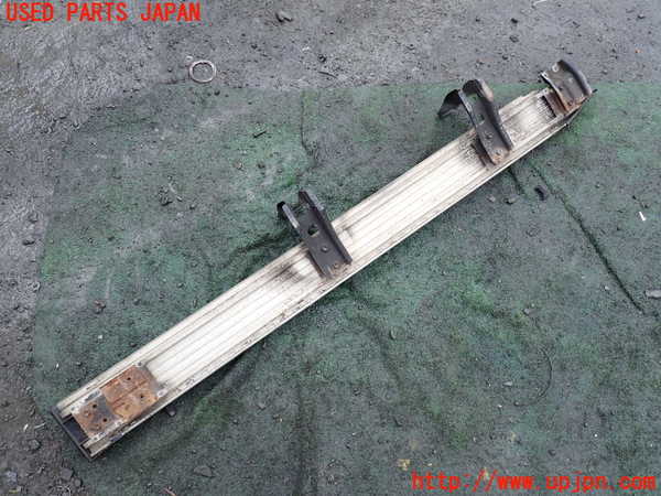 1UPJ-9232791392]ランクルプラド(KZJ71W)左サイドステップ 中古_2