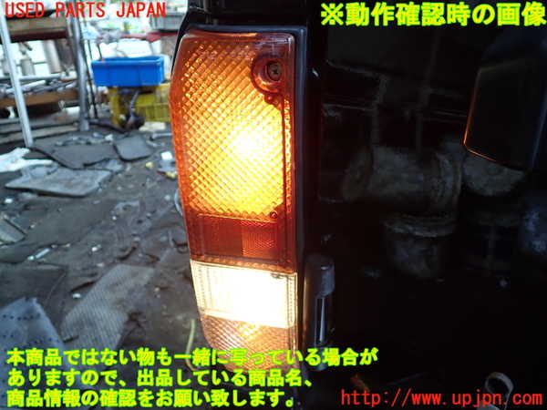 1UPJ-9232791536]ランクルプラド(KZJ71W)左テールランプ 中古_4