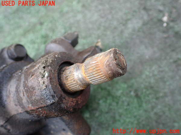 1UPJ-9232794235]ランクルプラド(KZJ71W)パワステギアボックス 中古_3