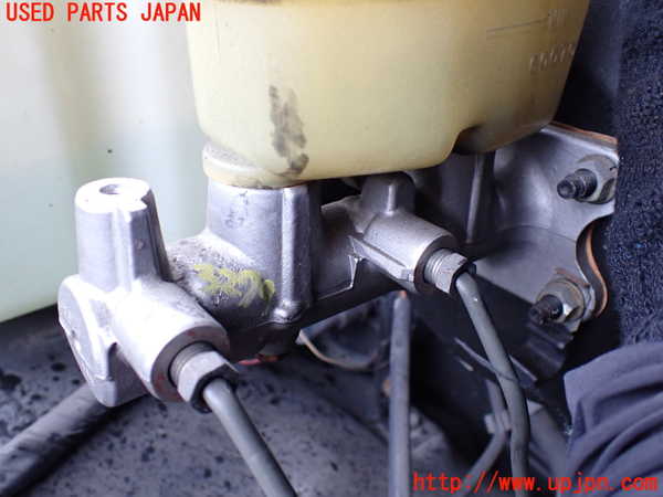 1UPJ-9232794050]ランクルプラド(KZJ71W)ブレーキマスターシリンダー 中古_3