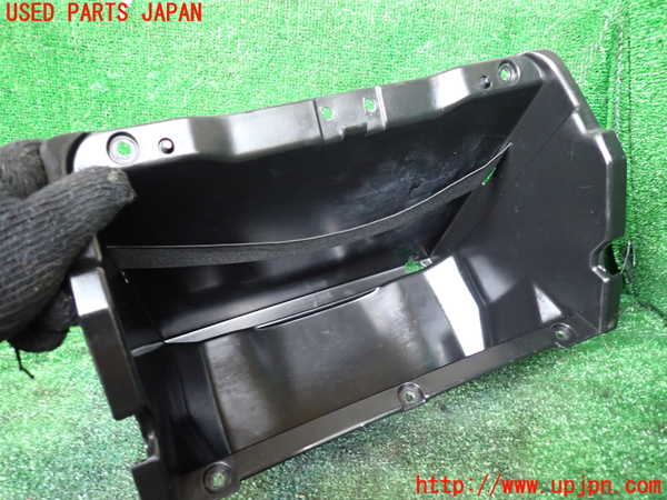 1UPJ-9232797517]ランクルプラド(KZJ71W)グローブボックス2 中古_2