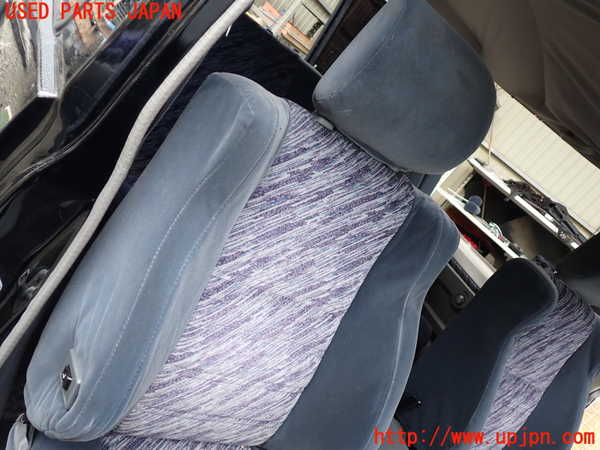 1UPJ-9232797035]ランクルプラド(KZJ71W)運転席シート 中古_2