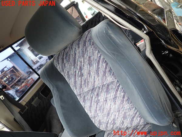 1UPJ-9232797065]ランクルプラド(KZJ71W)助手席シート 中古_2