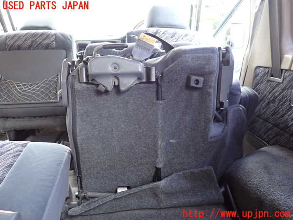 1UPJ-9232797145]ランクルプラド(KZJ71W)右2列目シート 中古_5