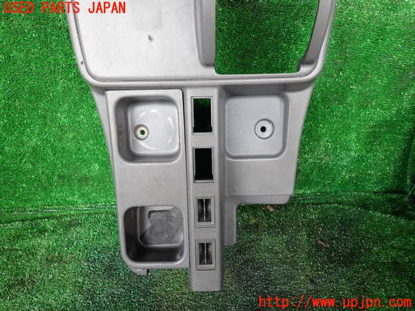 1UPJ-9232797549]ランクルプラド(KZJ71W)コンソール 中古_3
