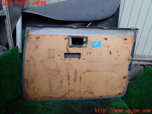 1UPJ-9232791264]ランクルプラド(KZJ71W)左前ドア内張り 中古_4