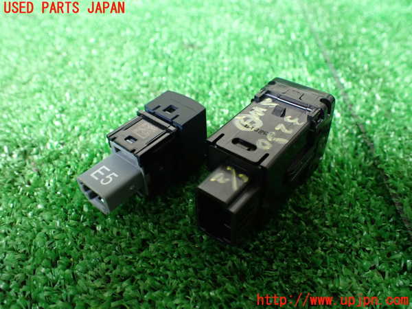 1UPJ-9232806308]デリカミニ(B34A)スイッチ3 (スライドドア) 中古_2