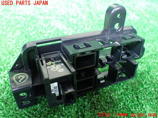 1UPJ-9232806312]デリカミニ(B34A)スイッチ7 (ヘッドライトレベリング) 中古_2