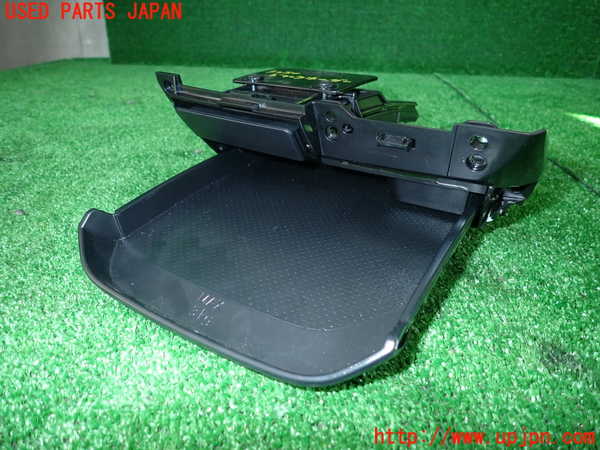 1UPJ-9232807810]デリカミニ(B34A)ドリンクホルダー 中古_2