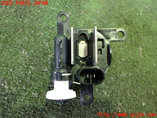 2UPJ-9232811180]フィアット・600e(FH1FI)右フォグ 中古_2