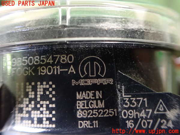 2UPJ-9232811180]フィアット・600e(FH1FI)右フォグ 中古_3
