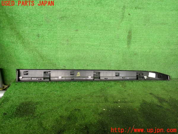 2UPJ-9232811262]フィアット・600e(FH1FI)左前ドアパネル 中古_2