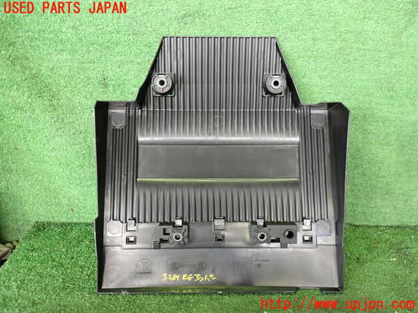 2UPJ-9232812160]フィアット・600e(FH1FI)エンジンアッパーカバー 中古_2