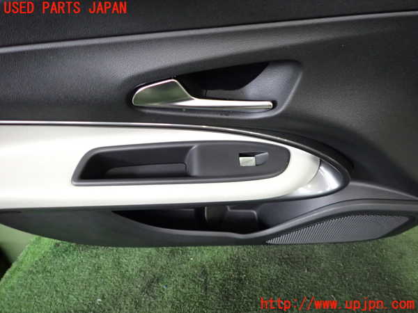 2UPJ-9232811264]フィアット・600e(FH1FI)左前ドア内張り 中古_2