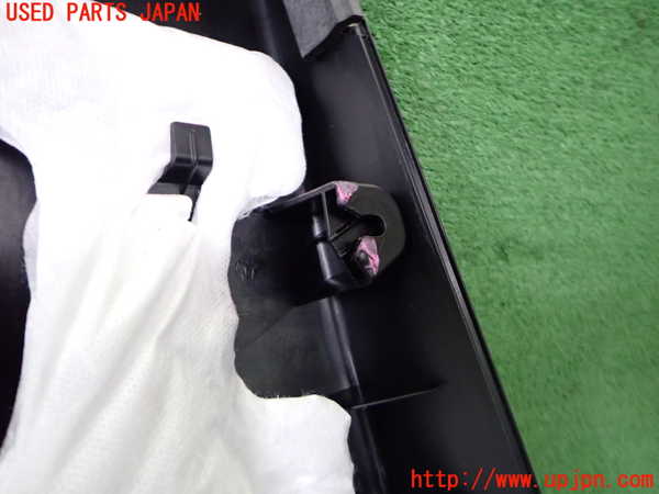 2UPJ-9232811294]フィアット・600e(FH1FI)右後ドア内張り 中古_5