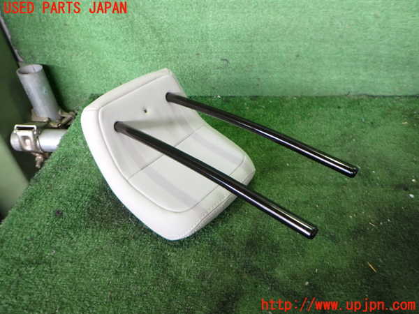 2UPJ-9232817150]フィアット・600e(FH1FI)右2列目ヘッドレスト 中古_4