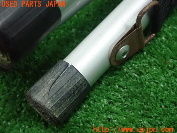 3UPJ=9232820001]ベンツ C180 ステーションワゴン(204249)純正 アウトドアチェアー 折りたたみ椅子 ノベルティ 中古_4