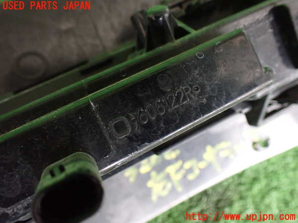 2UPJ-9232821150]ベンツ C180 ステーションワゴン(204249)(S204)右コーナーランプ 中古_3
