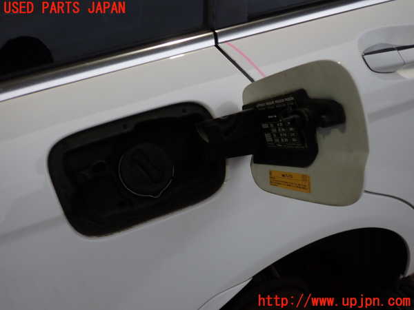 2UPJ-9232821690]ベンツ C180 ステーションワゴン(204249)(S204)フューエルリッド 中古_2