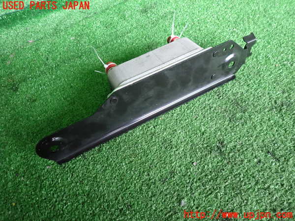 2UPJ-9232822481]ベンツ C180 ステーションワゴン(204249)(S204)オイルクーラー1 中古_2