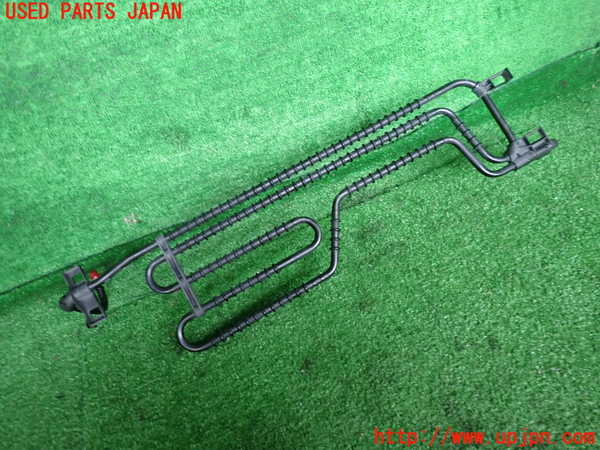 2UPJ-9232822482]ベンツ C180 ステーションワゴン(204249)(S204)オイルクーラー2 中古_2