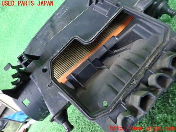 2UPJ-9232822560]ベンツ C180 ステーションワゴン(204249)(S204)エアクリーナーボックス 中古_3