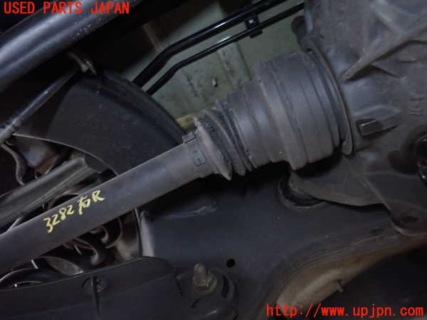 2UPJ-9232824020]ベンツ C180 ステーションワゴン(204249)(S204)右リアドライブシャフト 中古_3