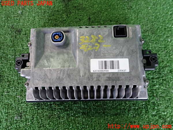 2UPJ-9232826629]ベンツ C180 ステーションワゴン(204249)(S204)モニター 中古_2