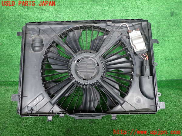 2UPJ-9232826836]ベンツ C180 ステーションワゴン(204249)(S204)電動ファン1 中古_3