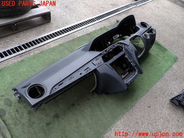 2UPJ-9232827505]ベンツ C180 ステーションワゴン(204249)(S204)ダッシュボード 中古_2