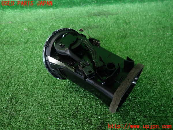 2UPJ-9232827527]ベンツ C180 ステーションワゴン(204249)(S204)エアコン吹き出し口2 右 中古_3