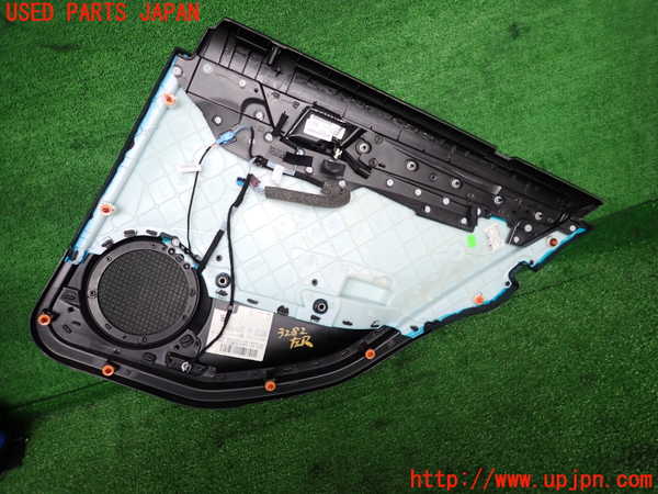 2UPJ-9232821324]ベンツ C180 ステーションワゴン(204249)(S204)左後ドア内張り 中古_3