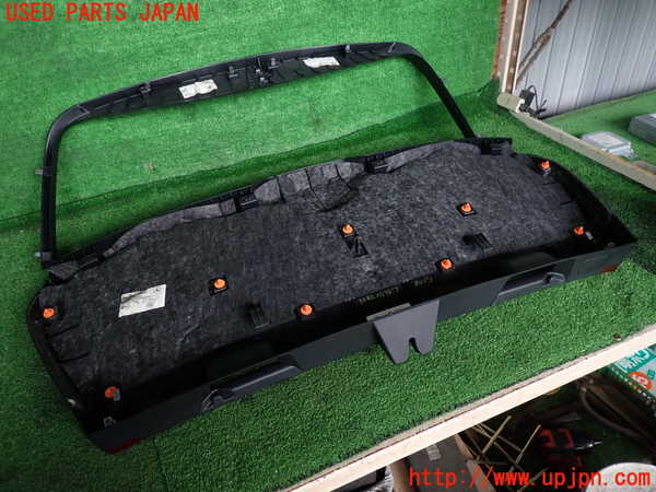 2UPJ-9232821578]ベンツ C180 ステーションワゴン(204249)(S204)バックドア内張り 中古_2