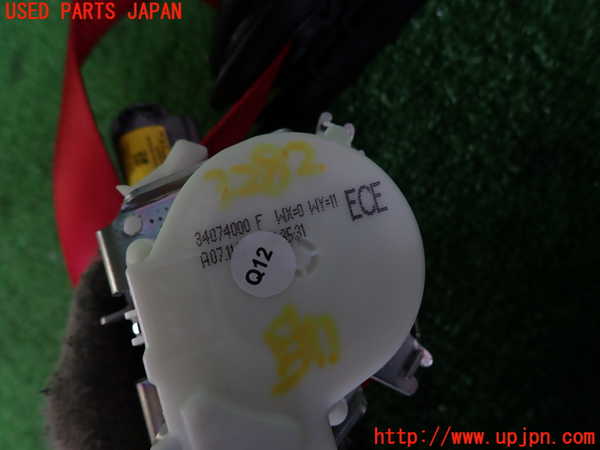 2UPJ-9232827075]ベンツ C180 ステーションワゴン(204249)(S204)助手席シートベルト 中古_2