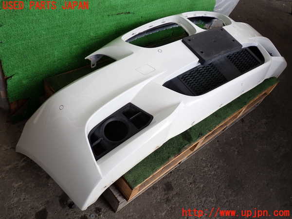 2UPJ-9232831010]BMW アクティブハイブリッド5 F10(AH5)(FZ35)フロントバンパー 中古_4