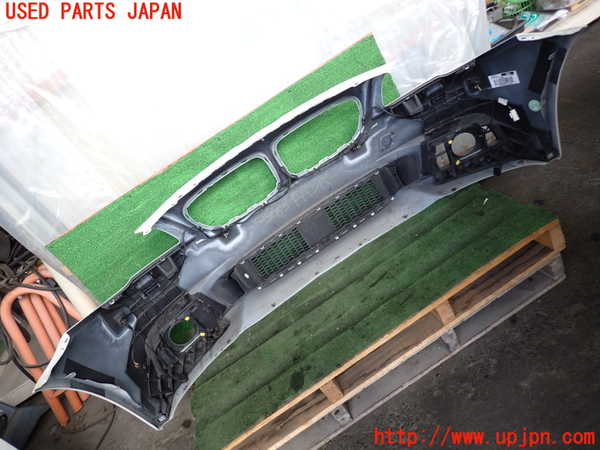 2UPJ-9232831010]BMW アクティブハイブリッド5 F10(AH5)(FZ35)フロントバンパー 中古_5