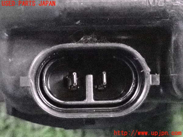 2UPJ-9232831180]BMW アクティブハイブリッド5 F10(AH5)(FZ35)右フォグ 中古_4