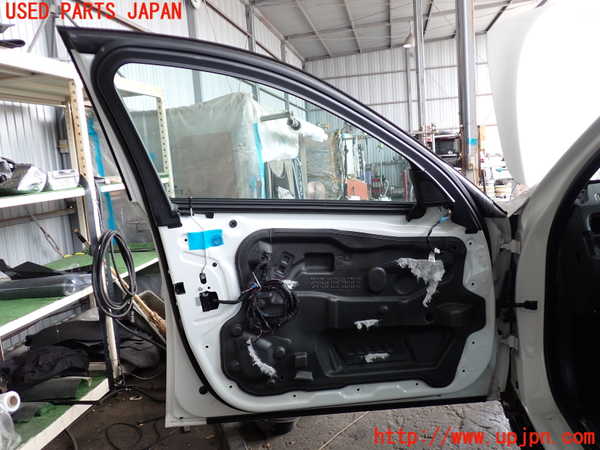 2UPJ-9232831260]BMW アクティブハイブリッド5 F10(AH5)(FZ35)左前ドア 中古 AGC M62 43R-00050_4