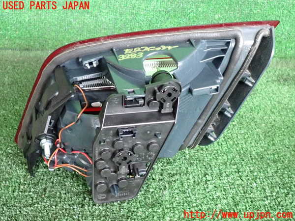 2UPJ-9232831552]BMW アクティブハイブリッド5 F10(AH5)(FZ35)左リアフィニッシャー 中古_2